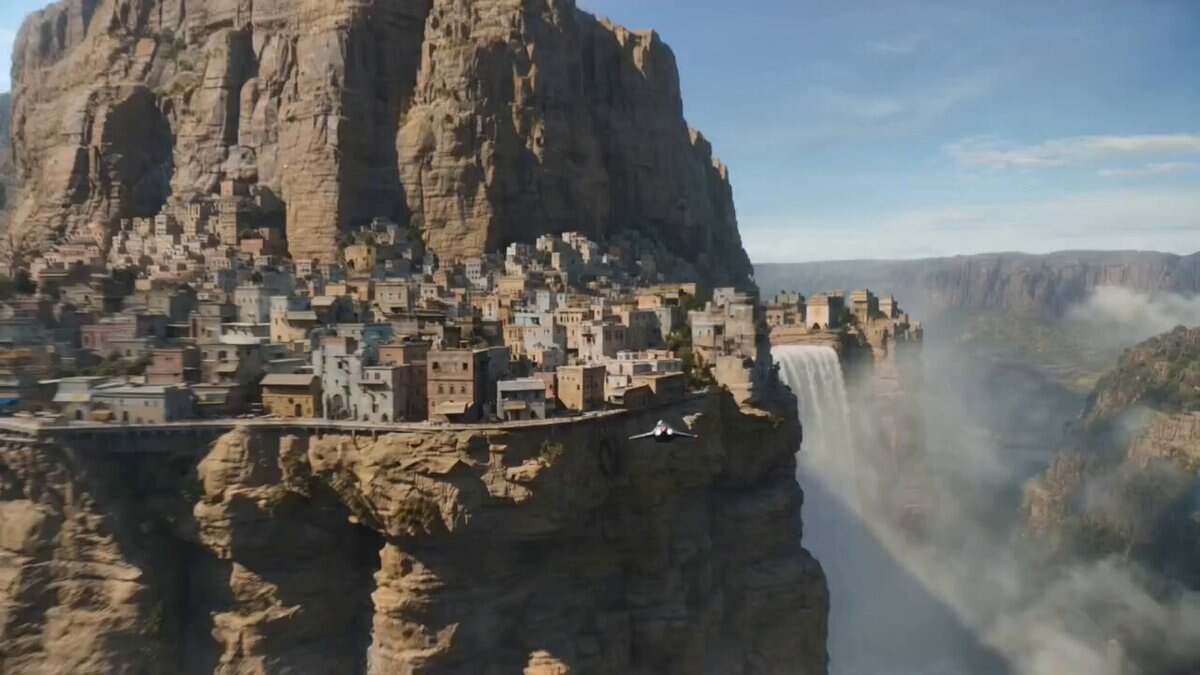 Speeder Chase Across A Cliff City (single Continuous Shot